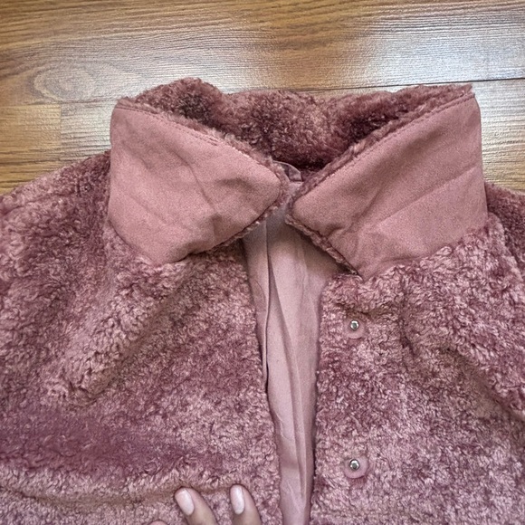 Women's Divided Pink Textured Jacket - Picture 10 of 11